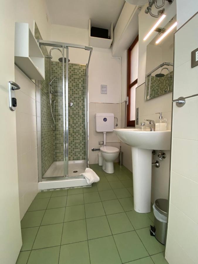 Domus Corso Umberto 18 B&B Пескара Екстериор снимка