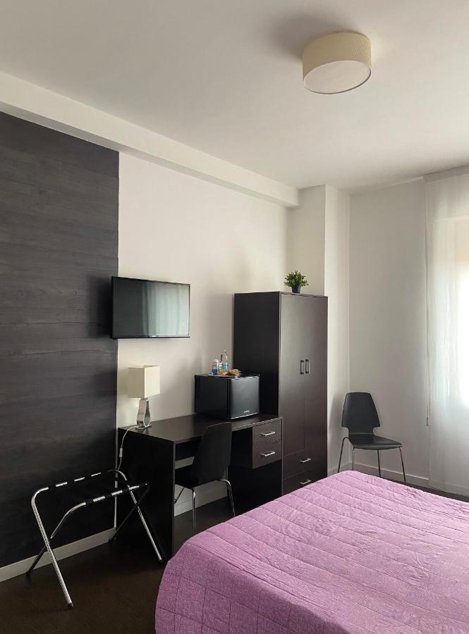 Domus Corso Umberto 18 B&B Пескара Екстериор снимка