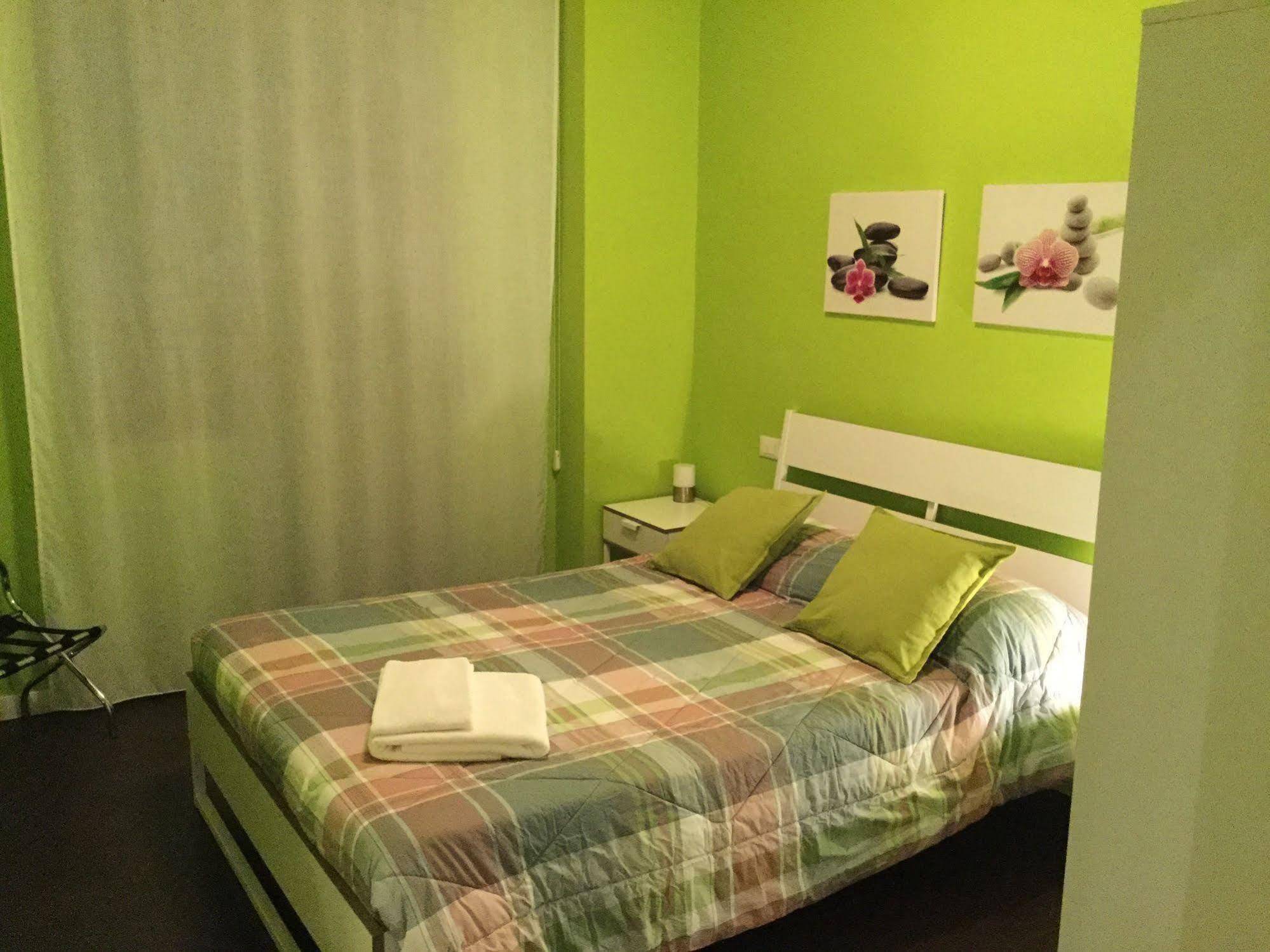 Domus Corso Umberto 18 B&B Пескара Екстериор снимка